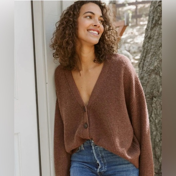 Jenni Kayne Sweaters - Jenni Kayne Wool/cashmere Blend Nutmeg Cropped Cocoon Cardigan, Size Small, EUC